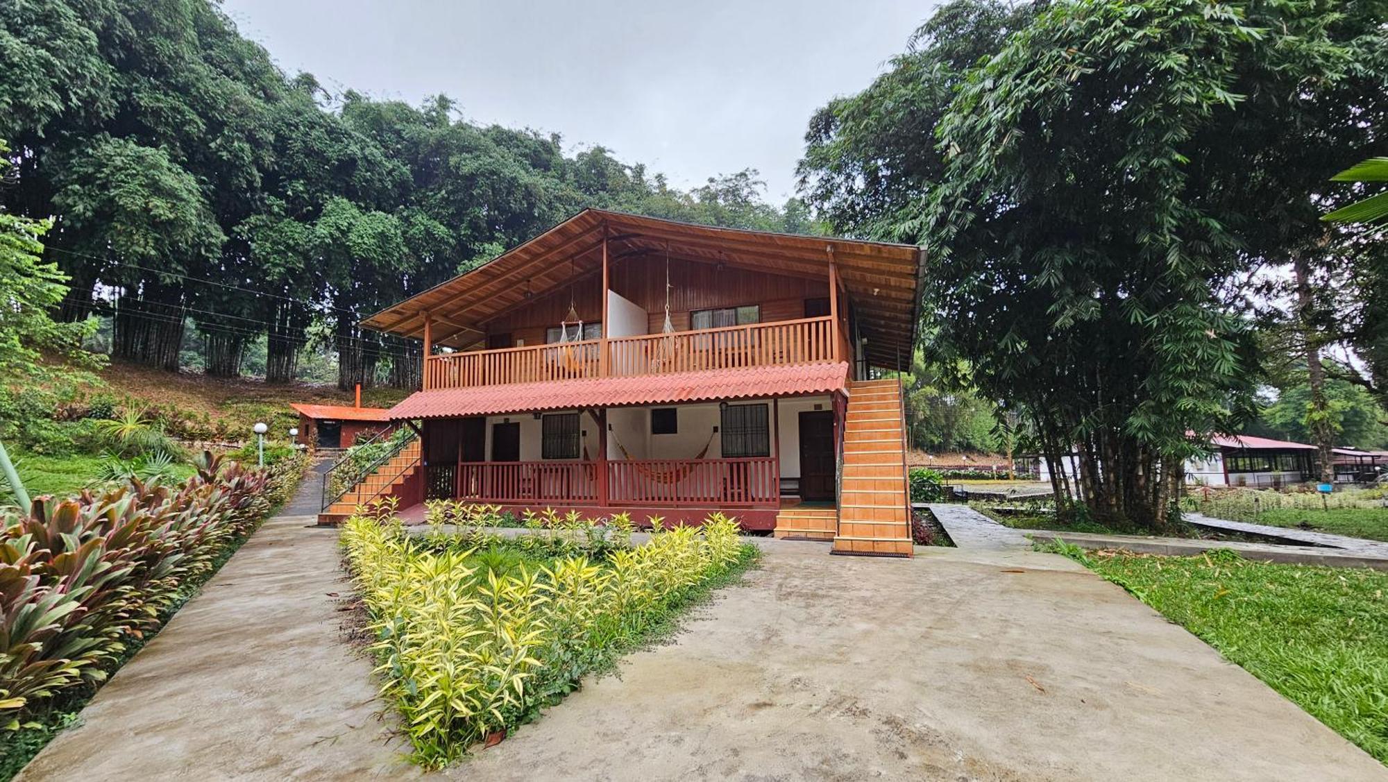 Hosteria Finca El Pigual Puyo Bagian luar foto
